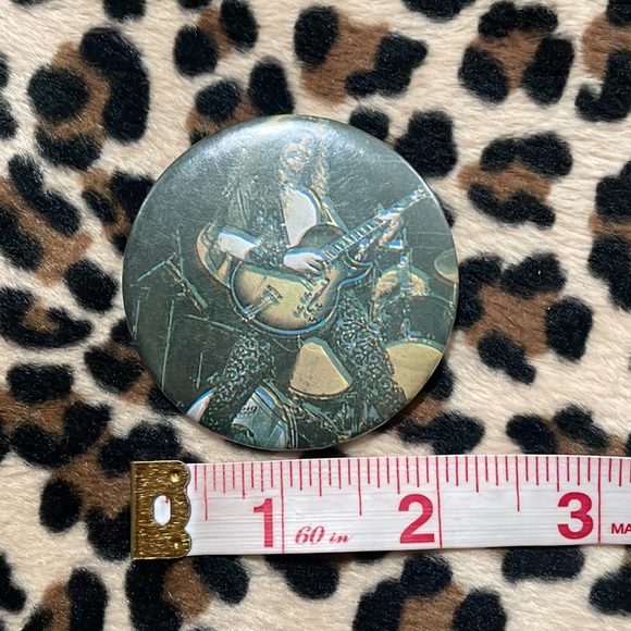 DEEP PURPLE 💜 TED NUGENT 🎸 Vintage Rock Button Pin Pinback Collectible 70s - Picture 7 of 14